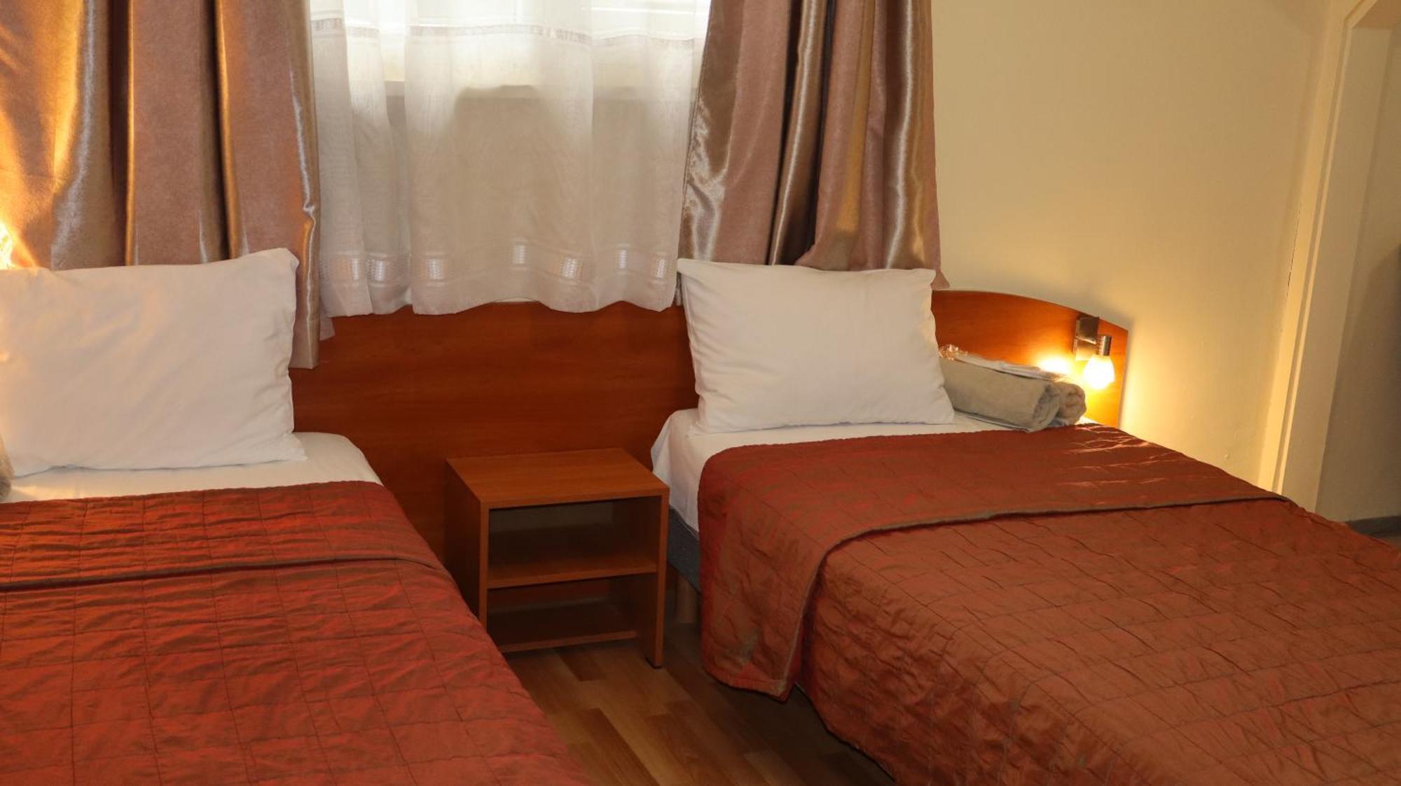 Hotel Palitra Warna Exterior foto