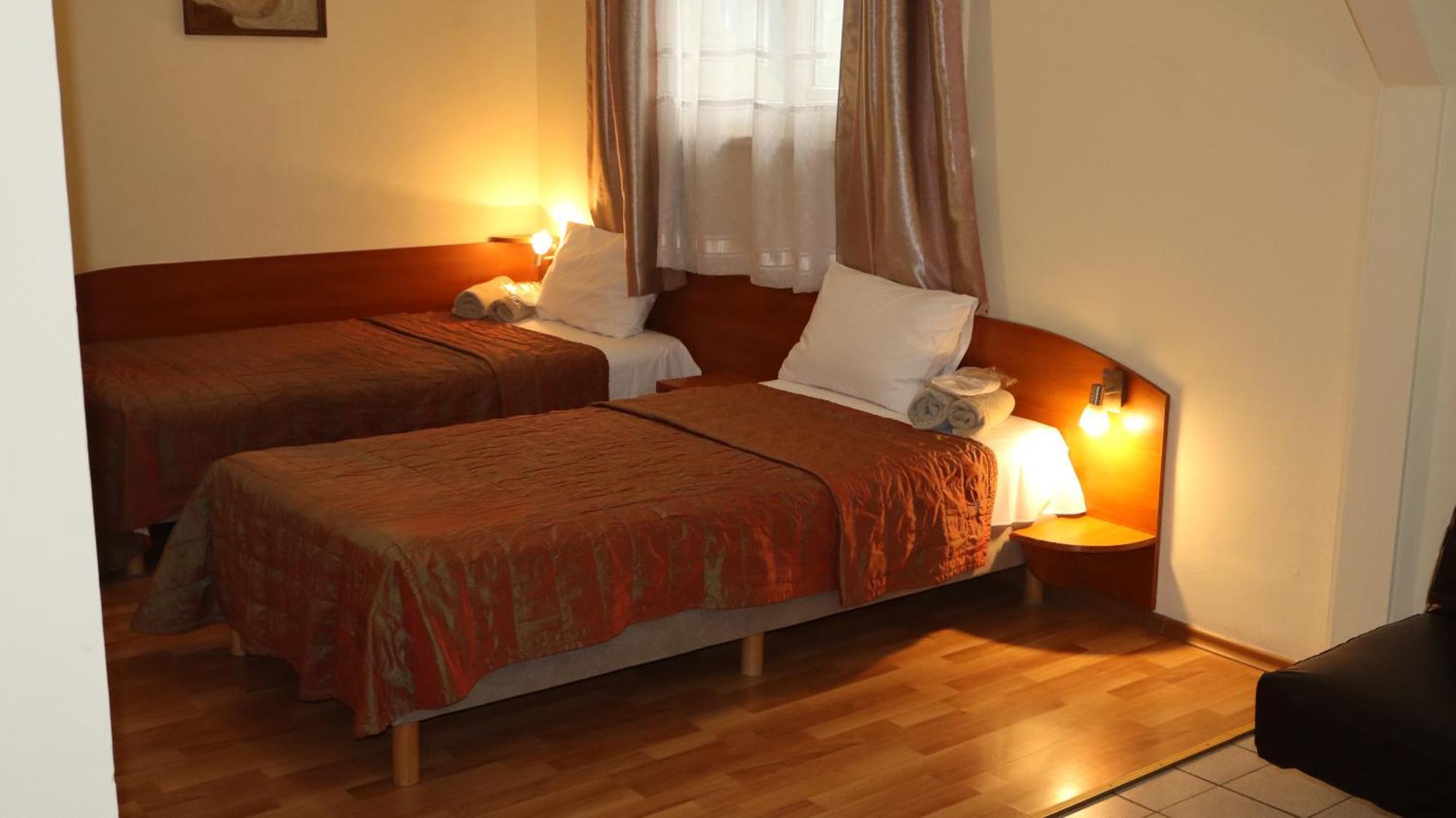 Hotel Palitra Warna Exterior foto