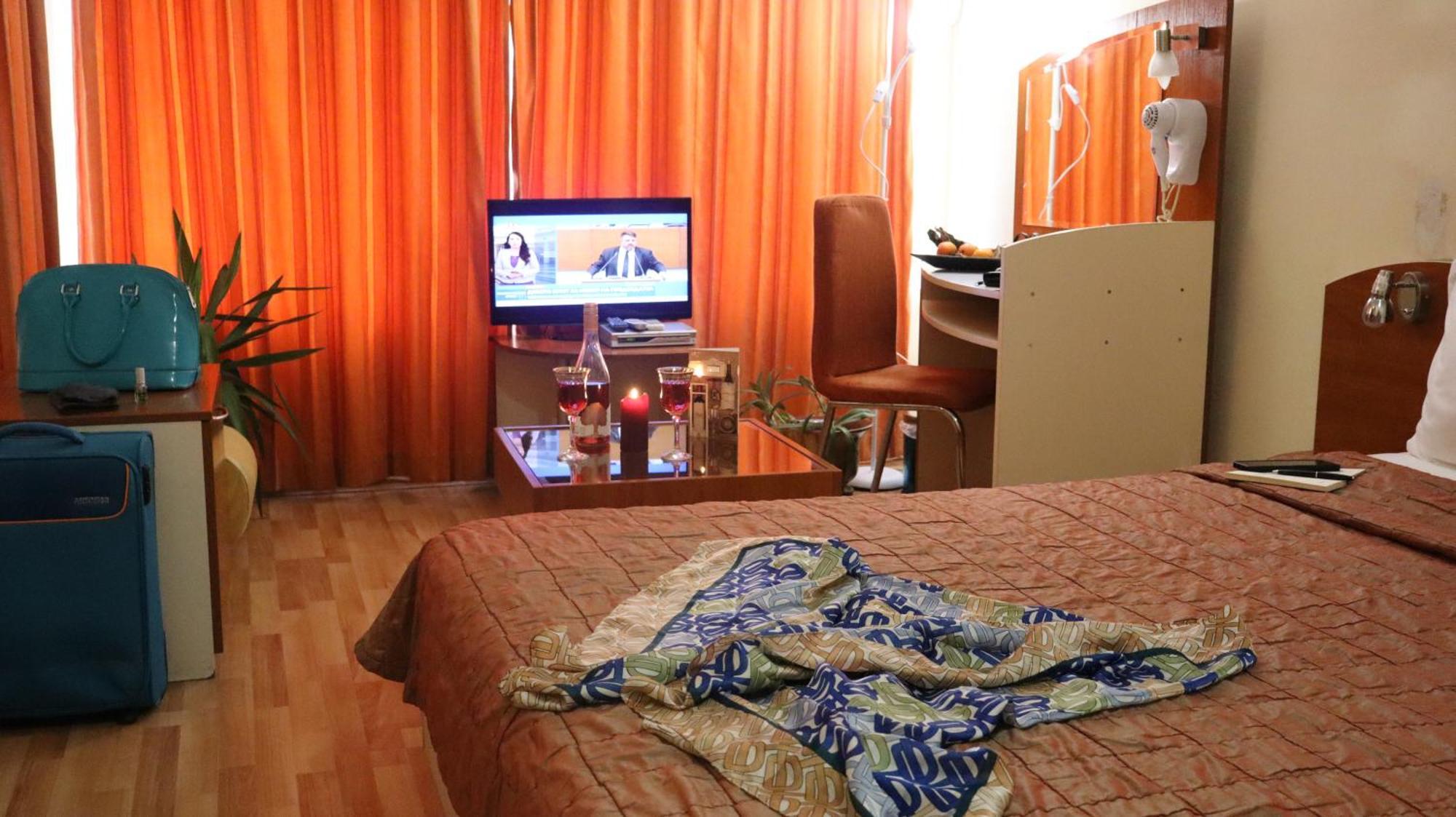 Hotel Palitra Warna Exterior foto